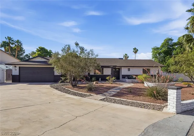 Photo 4 of Sale Pending at 3145 Duneville St, Las Vegas, NV 89146 | MLS# 2782019 | Listing updated on 2026-10-07