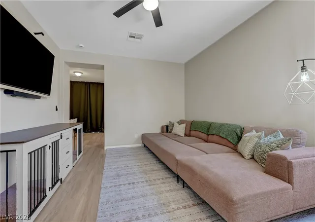 Photo 4 of Sale Pending at 6878 Mesita Ave, Las Vegas, NV 89122 | MLS# 2782171 | Listing updated on 2026-09-11