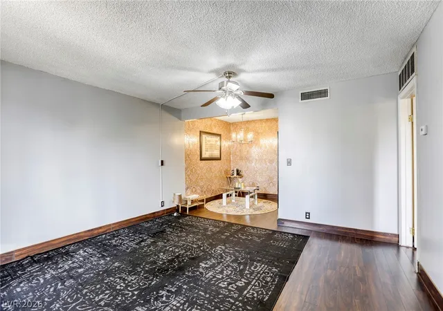 Photo 2 of Condo for sale at 585 S Royal Crst Cir #20, Las Vegas, NV 89169 | MLS# 2782236 | Listing updated on 2026-09-04