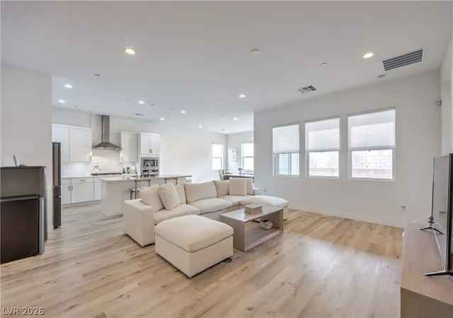 Photo 3 of Single family home for sale at 8935 Cassia Winds St, Las Vegas, NV 89166 | MLS# 2781674 | Listing updated on 2026-09-09