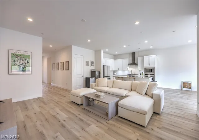 Photo 4 of Single family home for sale at 8935 Cassia Winds St, Las Vegas, NV 89166 | MLS# 2781674 | Listing updated on 2026-09-09