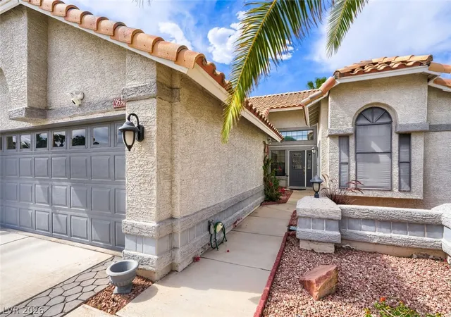 Photo 3 of Single family home for sale at 9536 Cliff View Way, Las Vegas, NV 89117 | MLS# 2782760 | Listing updated on 2026-09-04