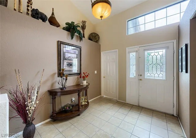 Photo 4 of Single family home for sale at 9536 Cliff View Way, Las Vegas, NV 89117 | MLS# 2782760 | Listing updated on 2026-09-04