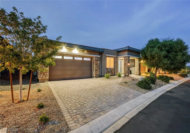 Photo 1 of Single family home for sale at 64 Reflection Cvs Dr, Henderson, NV 89011 | MLS# 2783461 | Listing updated on 2026-10-05