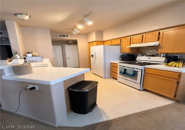 Photo 3 of Condo for sale at 1050 E Cactus Ave #1067, Las Vegas, NV 89183 | MLS# 2783869 | Listing updated on 2026-10-01