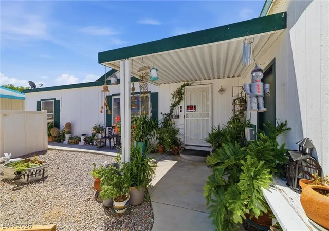 Photo 3 of Manufactured home for sale at 597 Krysta Ln, Pahrump, NV 89060 | MLS# 2784213 | Listing updated on 2026-09-16