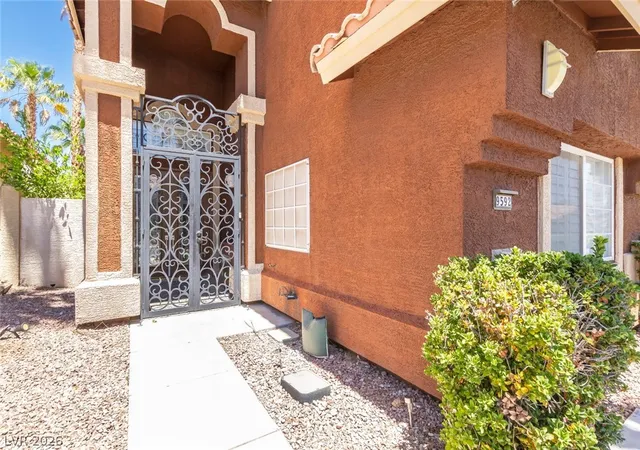 Photo 3 of Single family home for sale at 9592 Camino Capistrano Ln, Las Vegas, NV 89147 | MLS# 2784677 | Listing updated on 2026-09-04