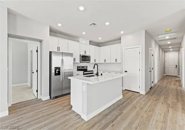 Photo 4 of Single family home for sale at 4600 Cave Lake Ave, North Las Vegas, NV 89032 | MLS# 2785386 | Listing updated on 2026-09-06