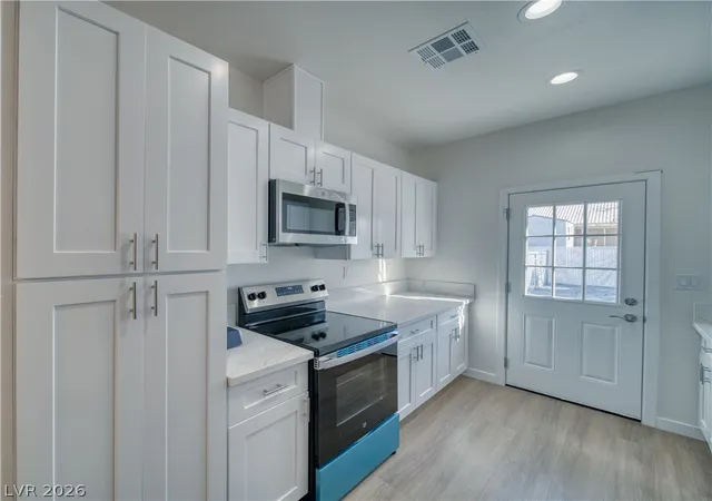 Photo 3 of Sale Pending at 1650 S Sycamore Ave, Pahrump, NV 89048 | MLS# 2785258 | Listing updated on 2026-09-08
