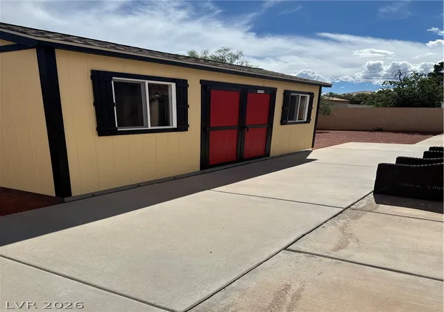 Photo 3 of Single family home for sale at 5105 W Desert Inn Rd, Las Vegas, NV 89146 | MLS# 2785569 | Listing updated on 2026-09-05