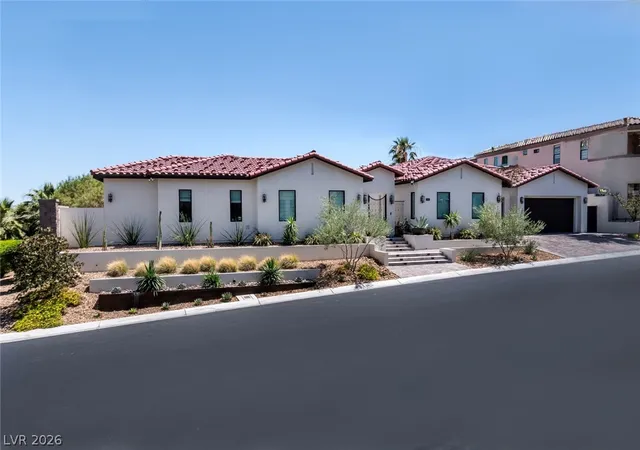 Photo 1 of Single family home for sale at 11423 Glowing Sunset Ln, Las Vegas, NV 89135 | MLS# 2785522 | Listing updated on 2026-09-15