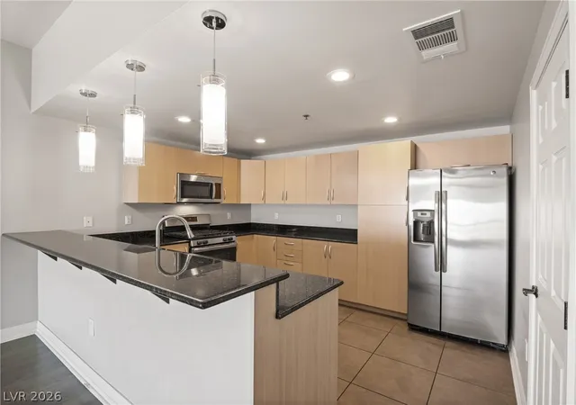 Photo 4 of Condo for sale at 150 Las Vegas Blvd #2512, Las Vegas, NV 89101 | MLS# 2785639 | Listing updated on 2026-09-28