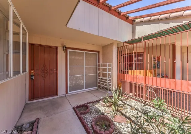 Photo 2 of Townhouse for sale at 425 N Lamb Blvd #A, Las Vegas, NV 89110 | MLS# 2785185 | Listing updated on 2026-09-04