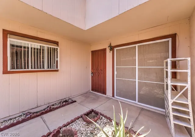 Photo 3 of Townhouse for sale at 425 N Lamb Blvd #A, Las Vegas, NV 89110 | MLS# 2785185 | Listing updated on 2026-09-04