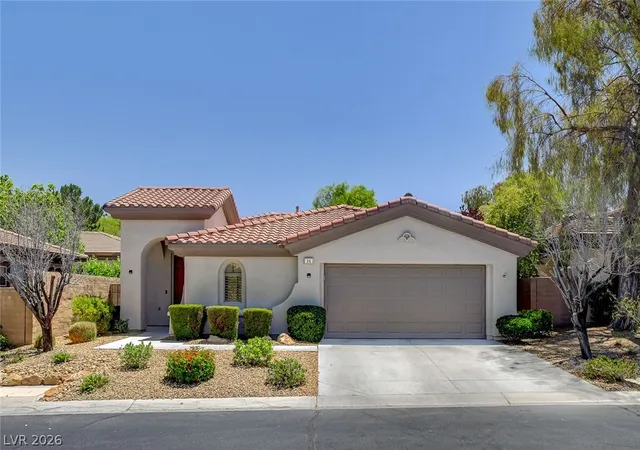 Photo 1 of Single family home for sale at 14 Emerald Dunes Cir, Henderson, NV 89052 | MLS# 2785991 | Listing updated on 2026-09-07
