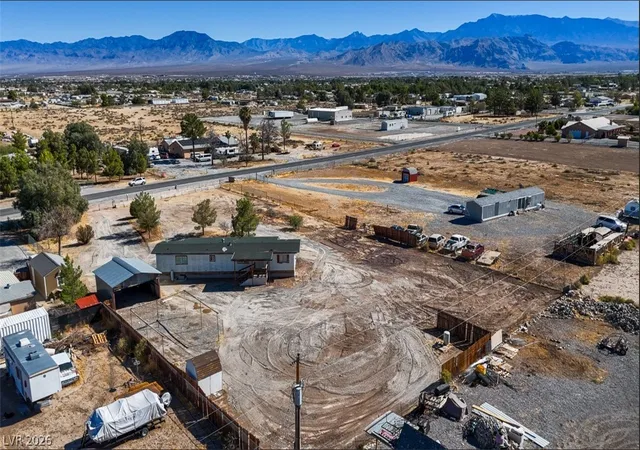 Photo 3 of Manufactured home for sale at 1301 E Manse Rd, Pahrump, NV 89048 | MLS# 2785750 | Listing updated on 2026-09-07