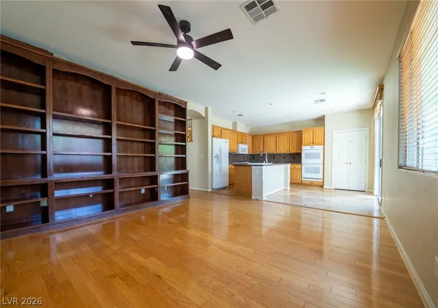 Photo 4 of Single family home for sale at 517 Bianca Bay St, Las Vegas, NV 89144 | MLS# 2786361 | Listing updated on 2026-09-02