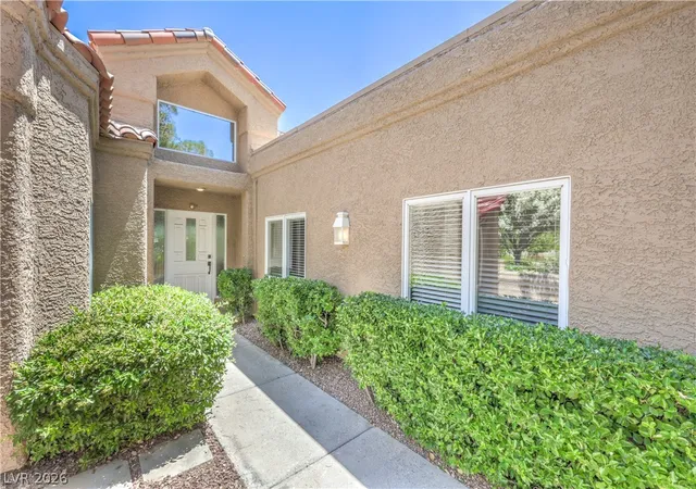 Photo 3 of Townhouse for sale at 8211 Round Hills Cir, Las Vegas, NV 89113 | MLS# 2783700 | Listing updated on 2026-09-13