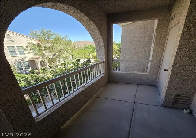Photo 4 of Condo for sale at 10550 W Alexander Rd #2183, Las Vegas, NV 89129 | MLS# 2787357 | Listing updated on 2026-10-07
