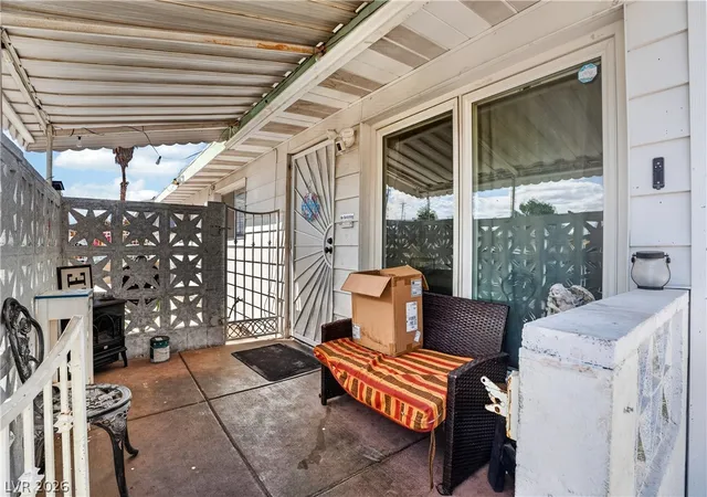 Photo 3 of Single family home for sale at 4686 Sheppard Dr, Las Vegas, NV 89122 | MLS# 2786220 | Listing updated on 2026-09-04