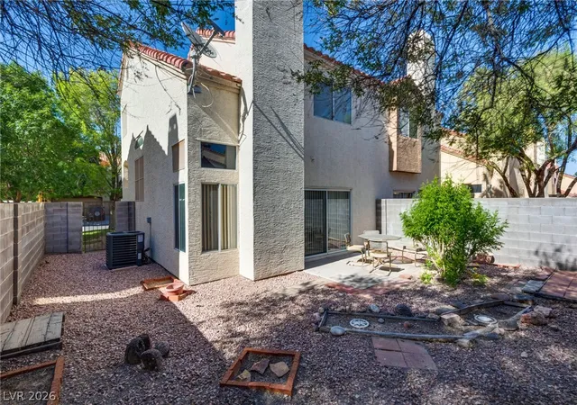Photo 4 of Townhouse for sale at 1665 Britannia Ave, Henderson, NV 89014 | MLS# 2786181 | Listing updated on 2026-09-01