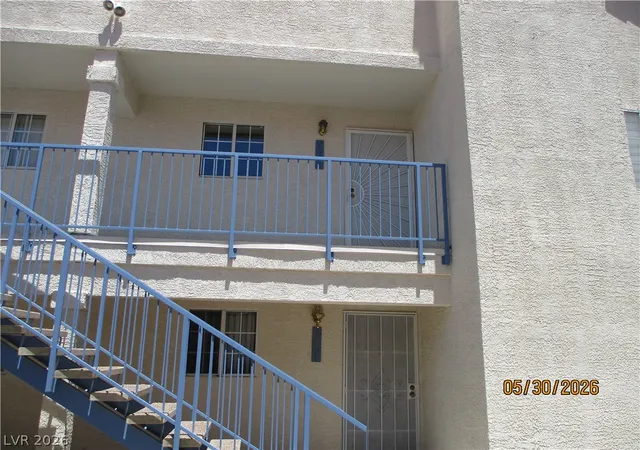 Photo 2 of Sale Pending at 2725 S Nellis Blvd #2068, Las Vegas, NV 89121 | MLS# 2787603 | Listing updated on 2026-09-22