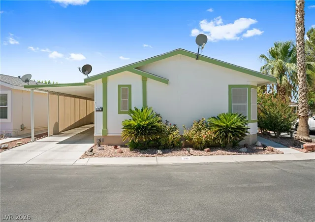 Photo 3 of Manufactured home for sale at 310 Brentwood Dr, Pahrump, NV 89048 | MLS# 2787645 | Listing updated on 2026-09-05