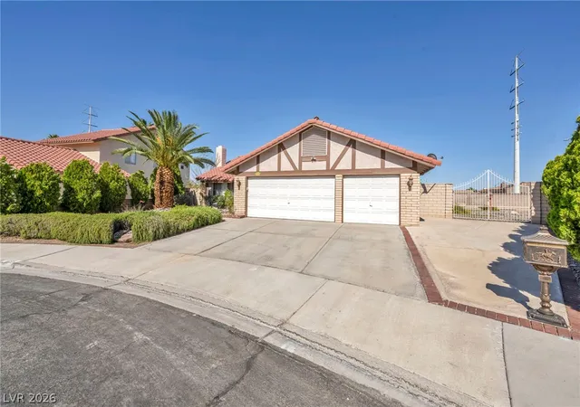 Photo 2 of Single family home for sale at 1605 Brocado Ln, Las Vegas, NV 89117 | MLS# 2787619 | Listing updated on 2026-09-07