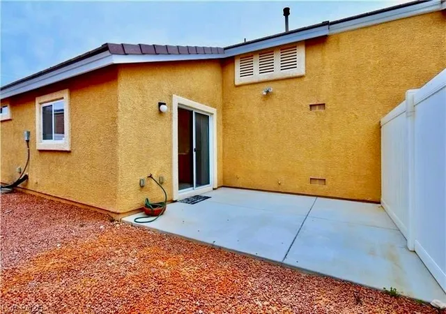 Photo 3 of Townhouse for sale at 10363 Madagascar Palm St, Las Vegas, NV 89141 | MLS# 2787295 | Listing updated on 2026-10-05