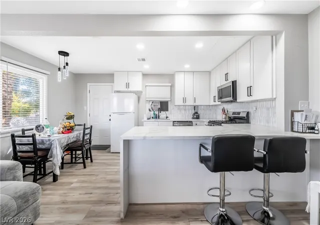 Photo 3 of Sale Pending at 113 Elm St, Henderson, NV 89015 | MLS# 2788280 | Listing updated on 2026-09-18