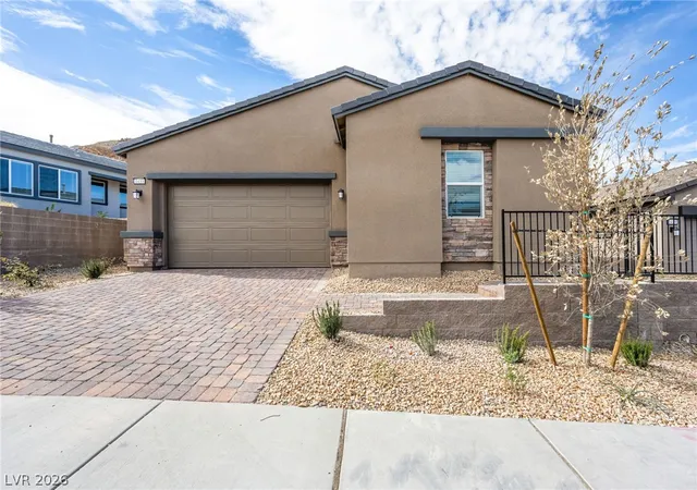 Photo 1 of Sale Pending at 1433 Bianca Fls Dr, Henderson, NV 89011 | MLS# 2788788 | Listing updated on 2026-09-02