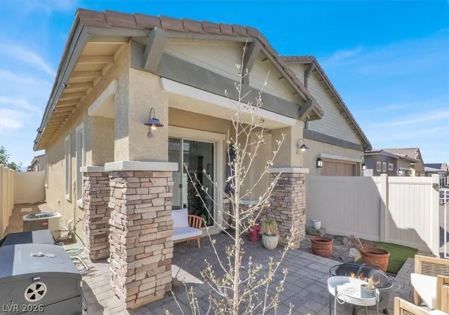 Photo 4 of Single family home for sale at 727 Chopin Hills St, Henderson, NV 89011 | MLS# 2789112 | Listing updated on 2026-10-07