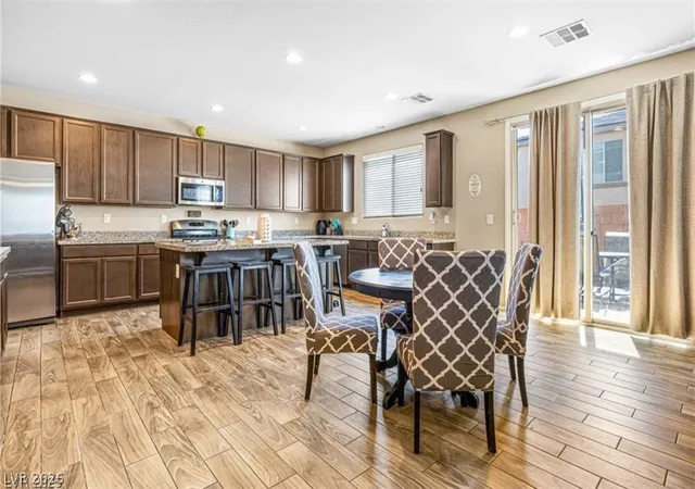 Photo 3 of Single family home for sale at 10523 Laurel Mountain Ln, Las Vegas, NV 89166 | MLS# 2789392 | Listing updated on 2026-09-14