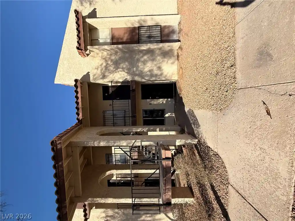 Listing Photo 1 - Condo for sale in 3270 Cameron St located at 3270 Cameron St, Las Vegas, NV 89102 - Unit 3270 Cameron St