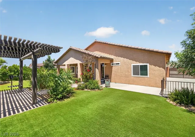Photo 2 of Single family home for sale at 5761 E Badlands Ln, Pahrump, NV 89061 | MLS# 2789607 | Listing updated on 2026-09-19