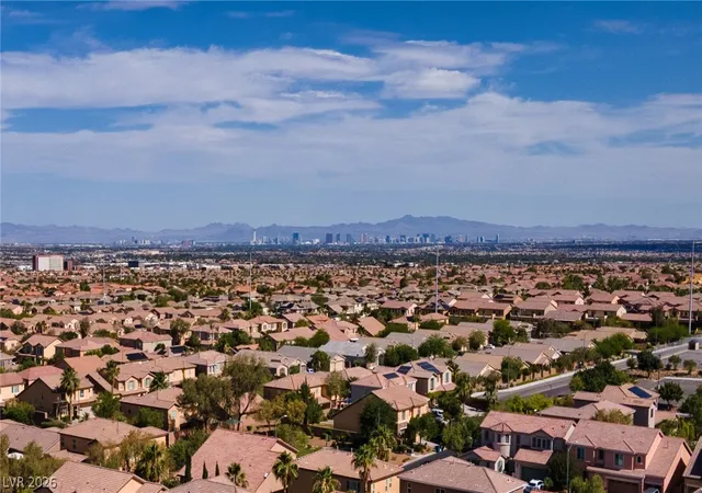 Photo 4 of Single family home for sale at 7813 Territorial St, Las Vegas, NV 89149 | MLS# 2789265 | Listing updated on 2026-09-19