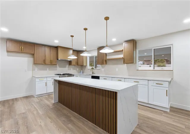 Photo 1 of Single family home for sale at 271 E Middleton Dr, Henderson, NV 89015 | MLS# 2786604 | Listing updated on 2026-09-10