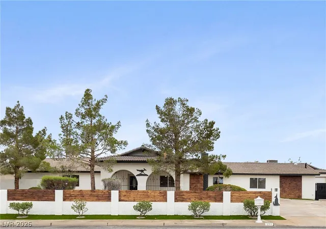Photo 3 of Single family home for sale at 271 E Middleton Dr, Henderson, NV 89015 | MLS# 2786604 | Listing updated on 2026-09-10