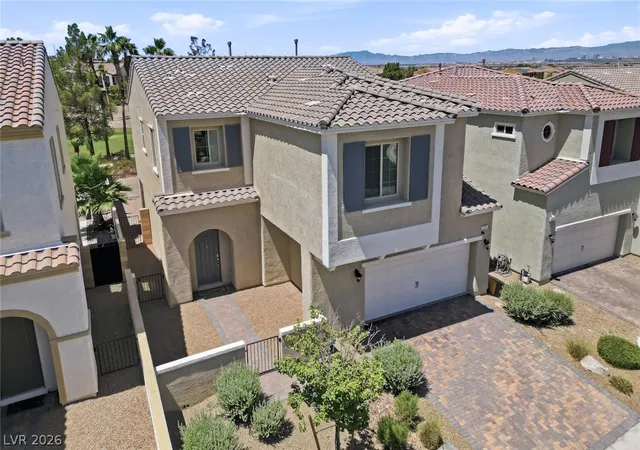 Photo 3 of Single family home for sale at 529 Norcia Pl, Henderson, NV 89011 | MLS# 2791478 | Listing updated on 2026-09-27