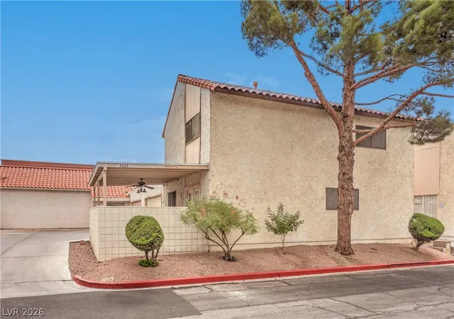 Photo 2 of Townhouse for sale at 3333 Racquet St, Las Vegas, NV 89121 | MLS# 2791942 | Listing updated on 2026-09-26
