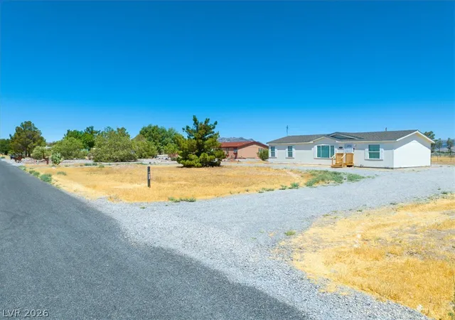 Photo 3 of Manufactured home for sale at 2630 W Retread Rd, Pahrump, NV 89048 | MLS# 2790234 | Listing updated on 2026-09-10