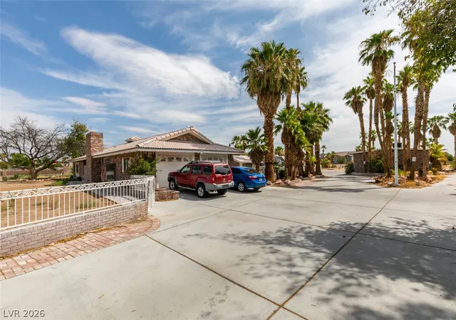 Photo 3 of Mansion for sale at 5435 N Rainbow Blvd, Las Vegas, NV 89130 | MLS# 2790363 | Listing updated on 2026-09-08