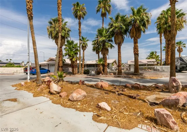 Photo 4 of Single family home for sale at 5435 N Rainbow Blvd, Las Vegas, NV 89130 | MLS# 2790363 | Listing updated on 2026-09-08