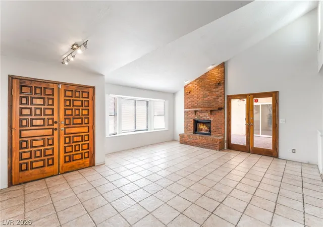 Photo 4 of Townhouse for sale at 5319 Tara Ave #0, Las Vegas, NV 89146 | MLS# 2791863 | Listing updated on 2026-09-12