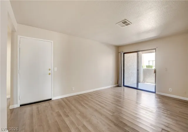 Photo 4 of Condo for sale at 3151 Soaring Gulls Dr #1077, Las Vegas, NV 89128 | MLS# 2792982 | Listing updated on 2026-10-06