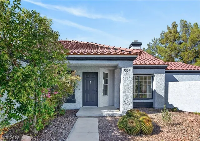 Photo 3 of Single family home for sale at 3204 Crescent Run Ct, Las Vegas, NV 89117 | MLS# 2793197 | Listing updated on 2026-09-07
