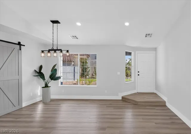 Photo 4 of Single family home for sale at 3204 Crescent Run Ct, Las Vegas, NV 89117 | MLS# 2793197 | Listing updated on 2026-09-07