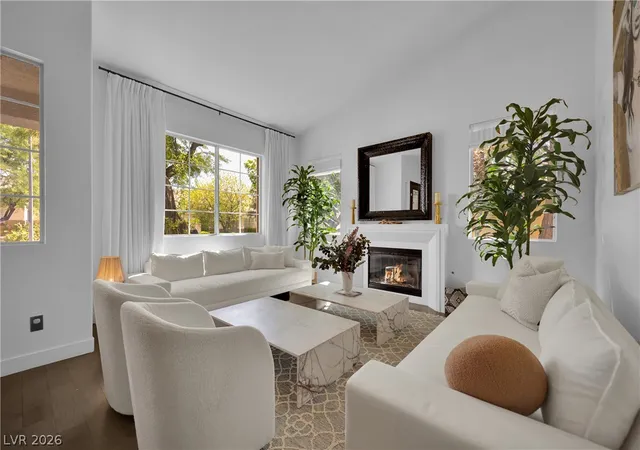 Photo 4 of Sale Pending at 2516 Serenity Holw Dr, Henderson, NV 89052 | MLS# 2793344 | Listing updated on 2026-09-15