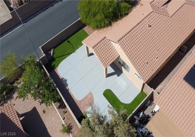 Photo 3 of Sale Pending at 5946 Lingering Breeze St, Las Vegas, NV 89148 | MLS# 2793479 | Listing updated on 2026-09-08