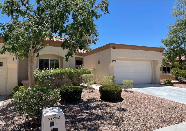 Photo 3 of Townhouse for sale at 8673 Prairie Hl Dr, Las Vegas, NV 89134 | MLS# 2792319 | Listing updated on 2026-09-14